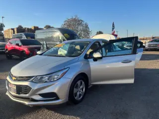 2017 Chevrolet Cruze LS Auto