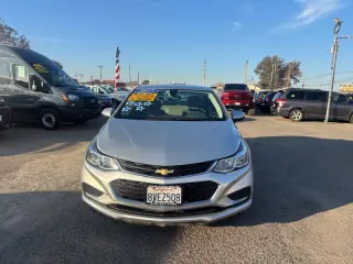 2017 Chevrolet Cruze LS Auto