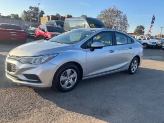 2017 Chevrolet Cruze LS Auto