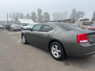 2009 Dodge Charger SE