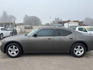 2009 Dodge Charger SE