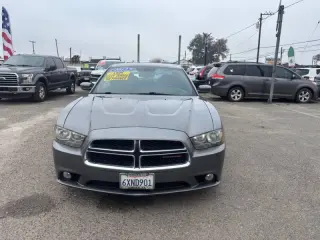 2012 Dodge Charger SE