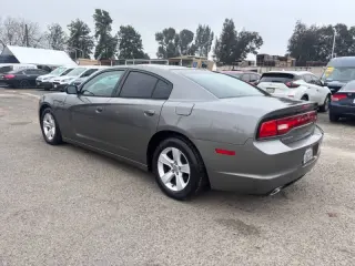 2012 Dodge Charger SE