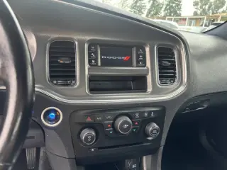 2012 Dodge Charger SE