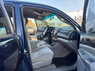 2005 Toyota Tacoma V6