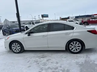 2017 Subaru Legacy 2.5i
