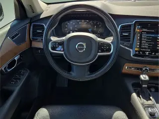 Volvo XC90 2022 AWD T6 Momentum 7-Passenger 4dr SUV