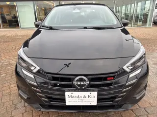 2023 Nissan Versa 1.6 SR