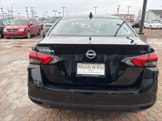 2023 Nissan Versa 1.6 SR