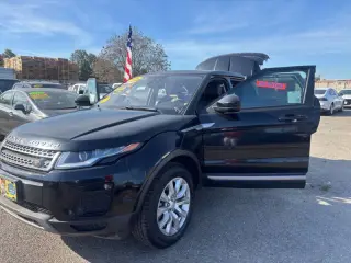 2018 Land Rover Range Rover Evoque SE Premium