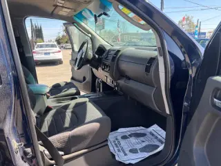 2006 Nissan Frontier LE