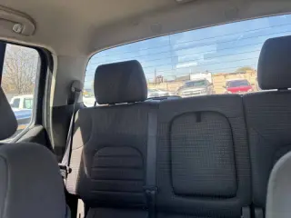 2006 Nissan Frontier LE