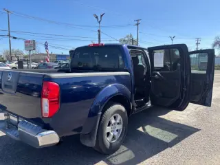 2006 Nissan Frontier LE