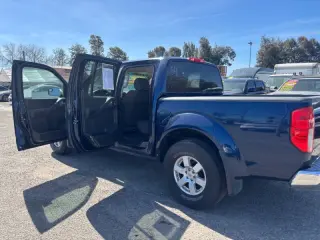 2006 Nissan Frontier LE