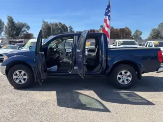 2006 Nissan Frontier LE