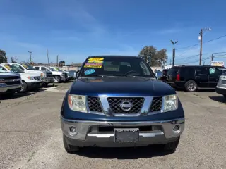 2006 Nissan Frontier LE