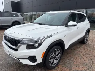 2023 Kia Seltos EX