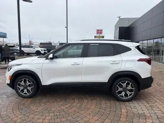 2023 Kia Seltos EX