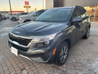2023 Kia Seltos EX