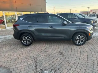 2023 Kia Seltos EX