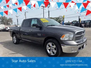 2016 RAM 1500 SLT