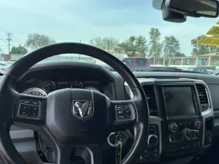 2016 RAM 1500 SLT