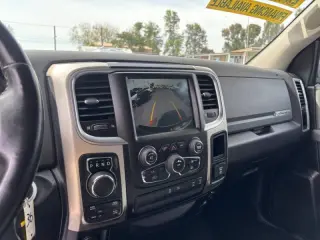 2016 RAM 1500 SLT