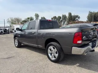 2016 RAM 1500 SLT