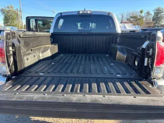 2017 Toyota Tacoma Limited