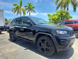 Jeep Grand Cherokee 2018 4x4 Laredo 4dr SUV
