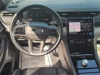 Jeep Grand Cherokee L 2021 4x2 Overland 4dr SUV
