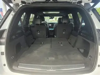 Jeep Grand Cherokee L 2021 4x2 Overland 4dr SUV