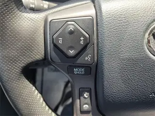 Toyota Tacoma 2018 4x2 TRD Off-Road 4dr Double Cab 5.0 ft SB
