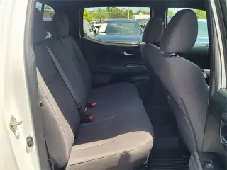 Toyota Tacoma 2018 4x2 TRD Off-Road 4dr Double Cab 5.0 ft SB