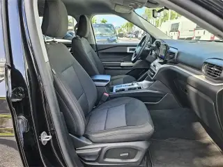 Ford Explorer 2023 XLT 4dr SUV