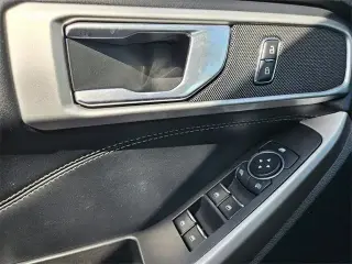 Ford Explorer 2023 XLT 4dr SUV