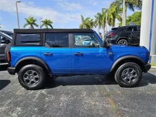 Ford Bronco 2022 4x4 Big Bend 4dr SUV