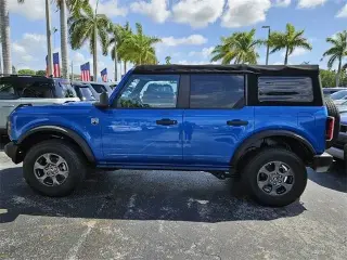Ford Bronco 2022 4x4 Big Bend 4dr SUV