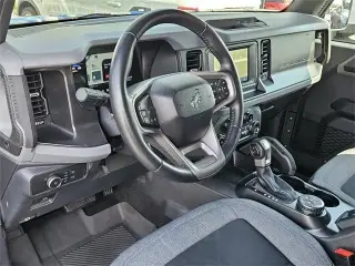 Ford Bronco 2022 4x4 Big Bend 4dr SUV