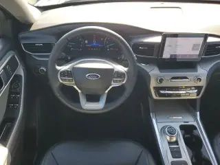 Ford Explorer 2023 XLT 4dr SUV