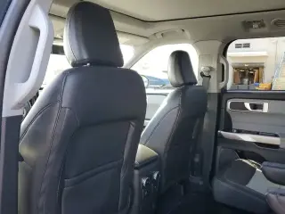 Ford Explorer 2023 XLT 4dr SUV