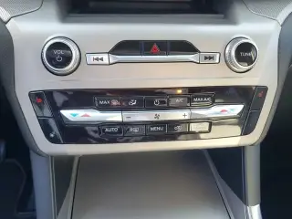 Ford Explorer 2023 XLT 4dr SUV