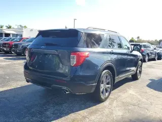 Ford Explorer 2023 XLT 4dr SUV
