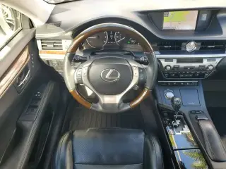Lexus ES 350 2013 4dr Sedan