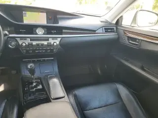 Lexus ES 350 2013 4dr Sedan