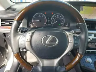 Lexus ES 350 2013 4dr Sedan