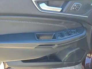 Ford Edge 2021 AWD Titanium 4dr Crossover