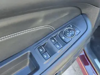 Ford Edge 2021 AWD Titanium 4dr Crossover