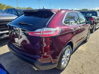 Ford Edge 2021 AWD Titanium 4dr Crossover