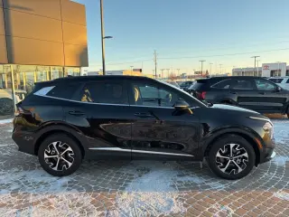 2024 Kia Sportage Hybrid EX